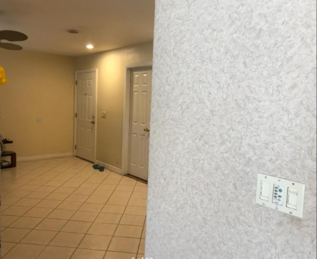 Privatunterkunft New Bedroom Queen Size Bed At Vegas For Rent-4